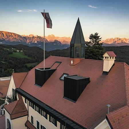 Parkhotel Holzner Сопрабольцано Екстер'єр фото